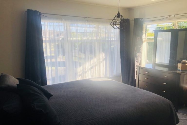 Photo of property in 42 Pollen Crescent, Melville, Hamilton, 3206