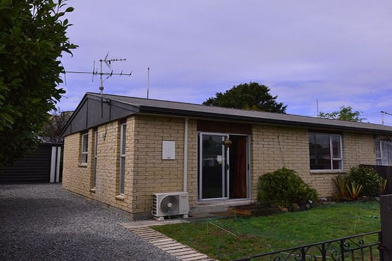 Photo of property in 1/30 Bassett Street, Burwood, Christchurch, 8083