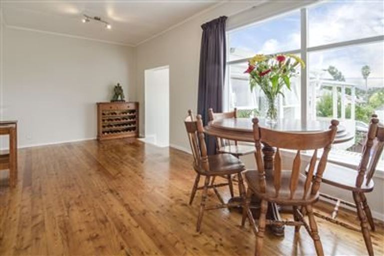 Photo of property in 40 Puriri Street, Helensville, 0800