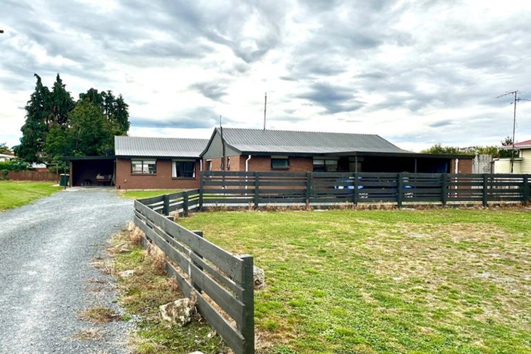 Photo of property in 170 Clyde Street, Balclutha, 9230