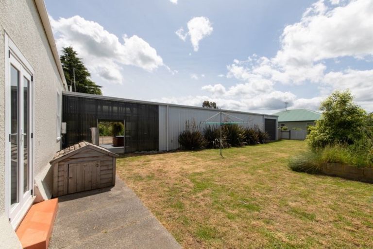 Photo of property in 36 Bond Street, Marton, 4710