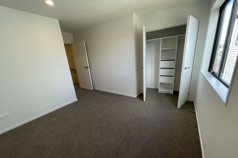 Photo of property in 10/44 Schnapper Rock Road, Schnapper Rock, Auckland, 0632