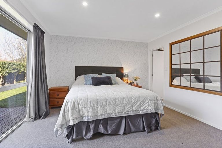 Photo of property in 44 Huntingdon Drive, Rangiora, 7400