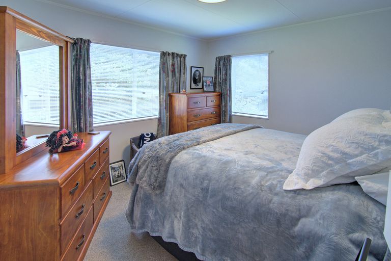 Photo of property in 19 Manchester Street, Solway, Masterton, 5810