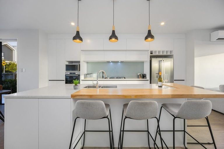 Photo of property in 82 Tarapuka Road, Westgate, Auckland, 0814