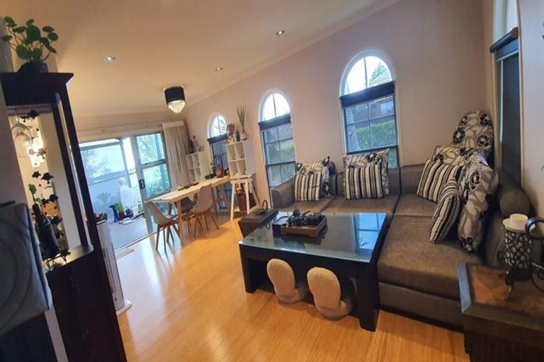 Photo of property in 191 Fisher Parade, Farm Cove, Auckland, 2012