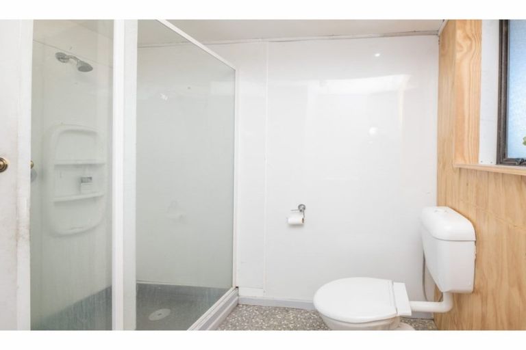 Photo of property in 2/267 Pages Road, Wainoni, Christchurch, 8061