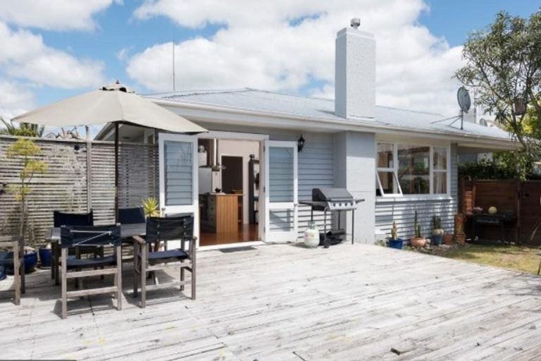 Photo of property in 94 Bellevue Road, Brookfield, Tauranga, 3110