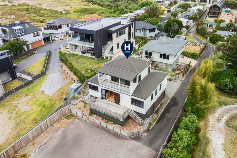 Photo of property in 1337c Papamoa Beach Road, Papamoa Beach, Papamoa, 3118
