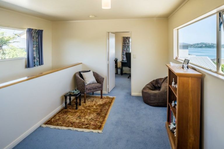 Photo of property in 6 Bowsprit Way, Whitby, Porirua, 5024