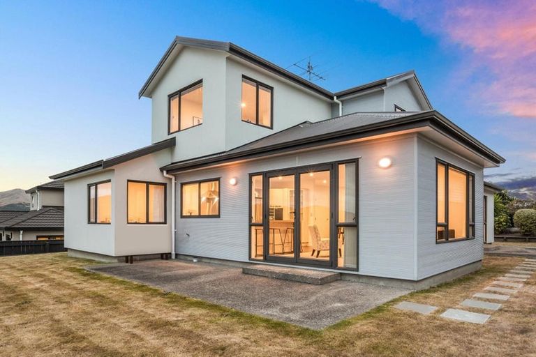 Photo of property in 84 Te Puia Drive, Aotea, Porirua, 5024