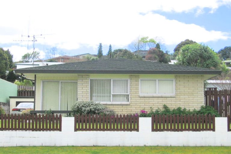 Photo of property in 11a Crombie Street, Bellevue, Tauranga, 3110