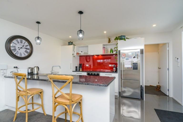 Photo of property in 43a Abraham Crescent, Milson, Palmerston North, 4414