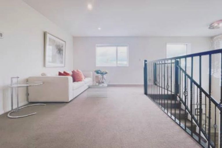 Photo of property in 24 Arranmore Drive, Flat Bush, Auckland, 2019