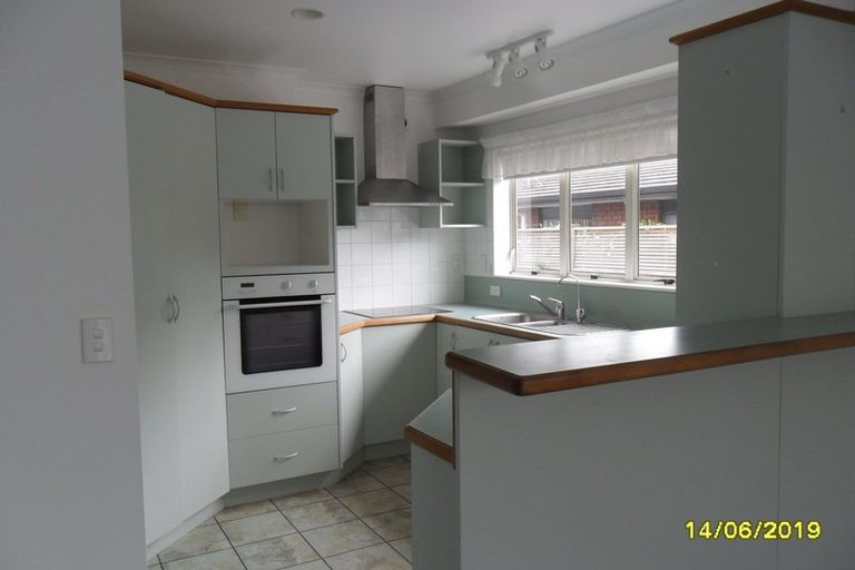 Photo of property in 38 Bowen Street, Cambridge, 3434