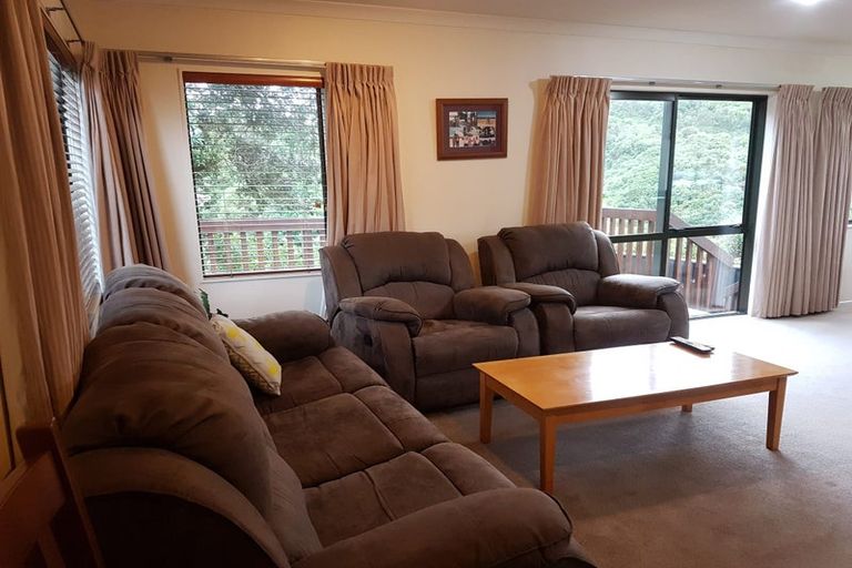 Photo of property in 50b Dominion Park Street, Johnsonville, Wellington, 6037