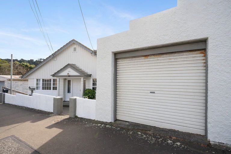 Photo of property in 84 Waipapa Road, Hataitai, Wellington, 6021