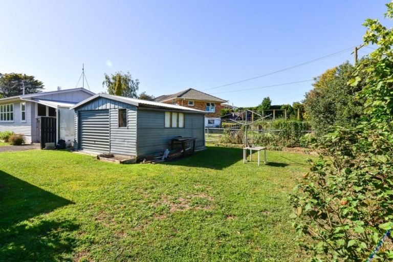 Photo of property in 4 Prisk Street, Melville, Hamilton, 3206