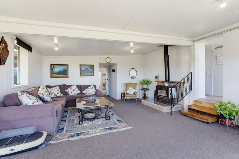 Photo of property in 63 Porter Road, Paparoa, 0571