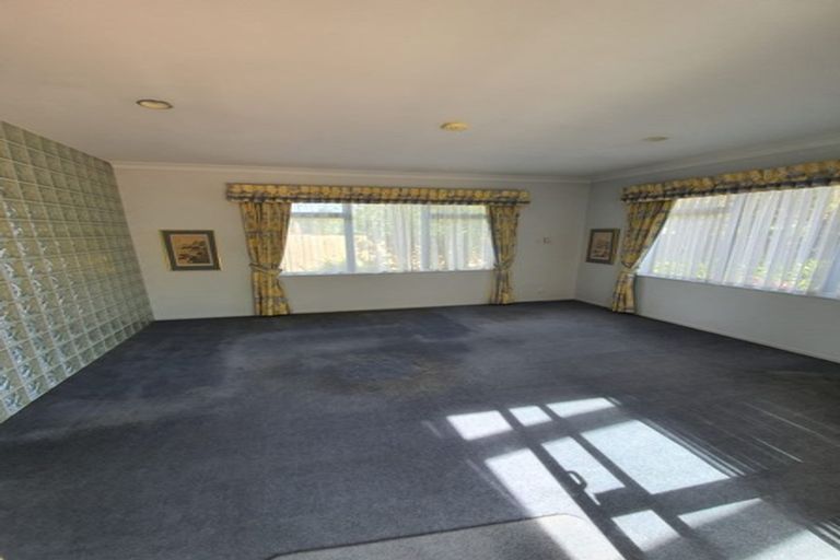 Photo of property in 33a Youngs Road, Papakura, 2110