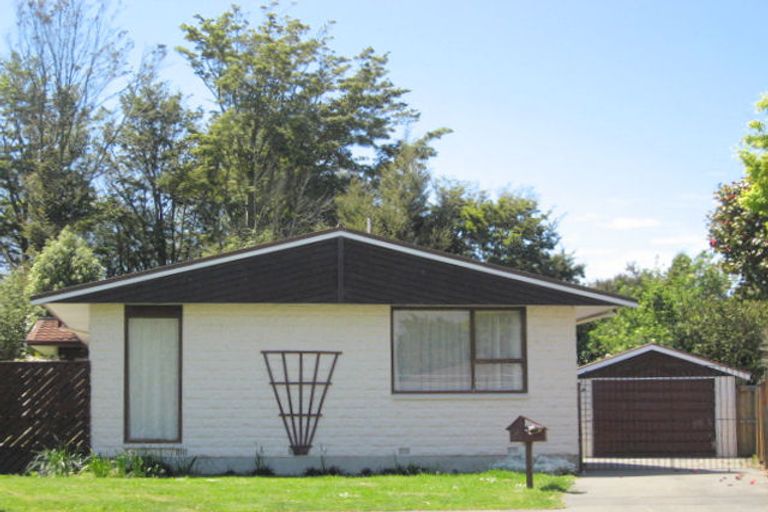 Photo of property in 4 Cassidy Place, Woodend, 7610