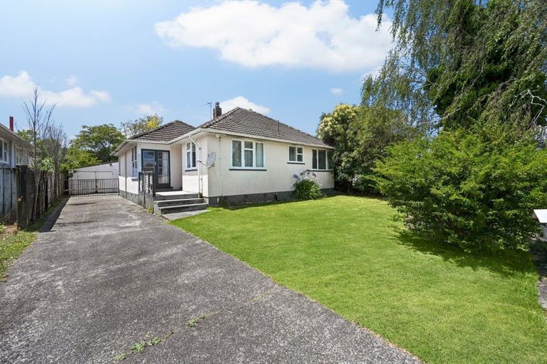 Photo of property in 63 Paul Crescent, Fairfield, Hamilton, 3214