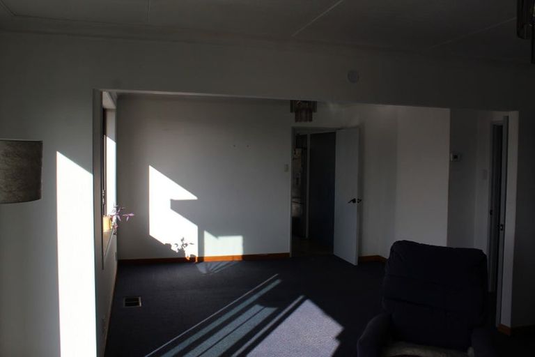 Photo of property in 42 Cliffs Road, Saint Clair, Dunedin, 9012