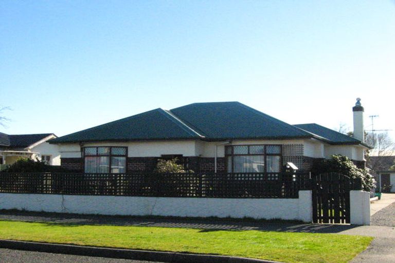 Photo of property in 84 Robertson Street, Richmond, Invercargill, 9810