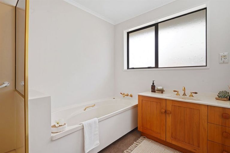 Photo of property in 1/244 Main Road North, Redwood, Christchurch, 8051