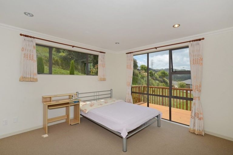 Photo of property in 15 Swain Grove, Riverstone Terraces, Upper Hutt, 5018