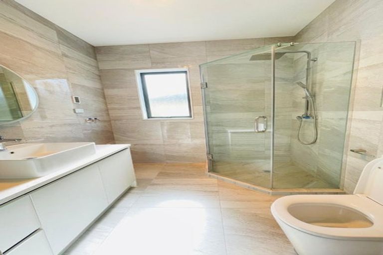 Photo of property in 4 Repehina Road, Flat Bush, Auckland, 2019