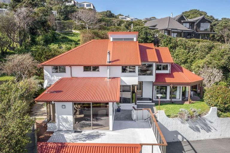 Photo of property in 146 Motuhara Road, Plimmerton, Porirua, 5026
