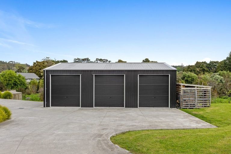 Photo of property in 1166 Weranui Road, Wainui, Silverdale, 0994