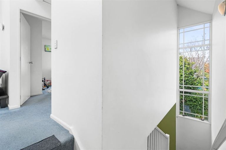 Photo of property in 2/32 Winchester Street, Merivale, Christchurch, 8014