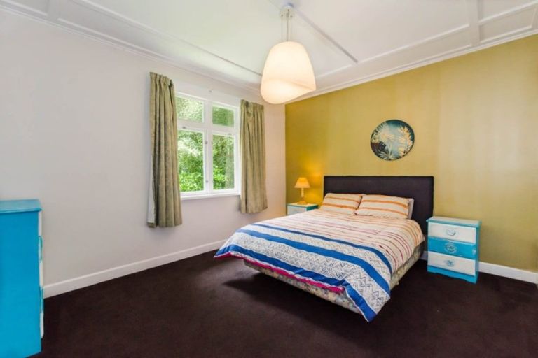 Photo of property in 19 Kew Grove, Raumati Beach, Paraparaumu, 5032