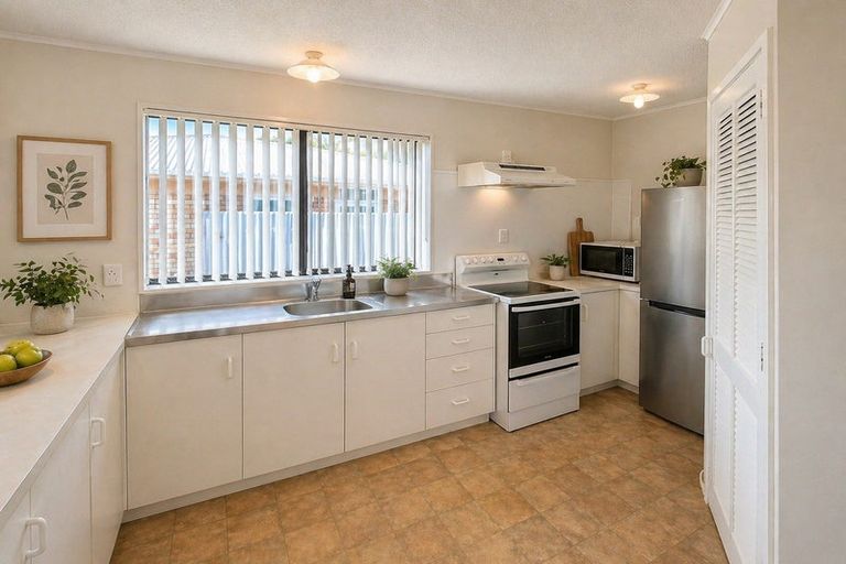 Photo of property in 7a Lawrie Avenue, Pukekohe, 2120