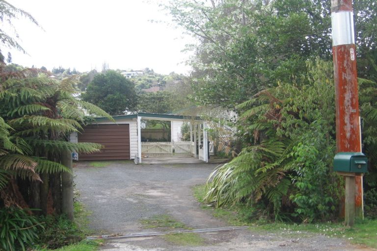 Photo of property in 6 Benn Road, Lake Okareka, Rotorua, 3076