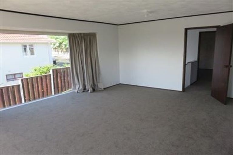 Photo of property in 2/139a Mokoia Road, Birkenhead, Auckland, 0626