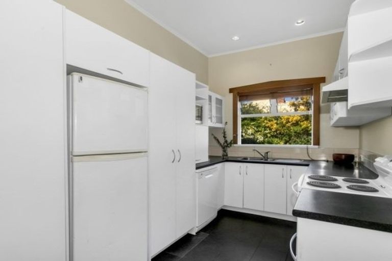 Photo of property in 11 Jason Avenue, Sandringham, Auckland, 1041