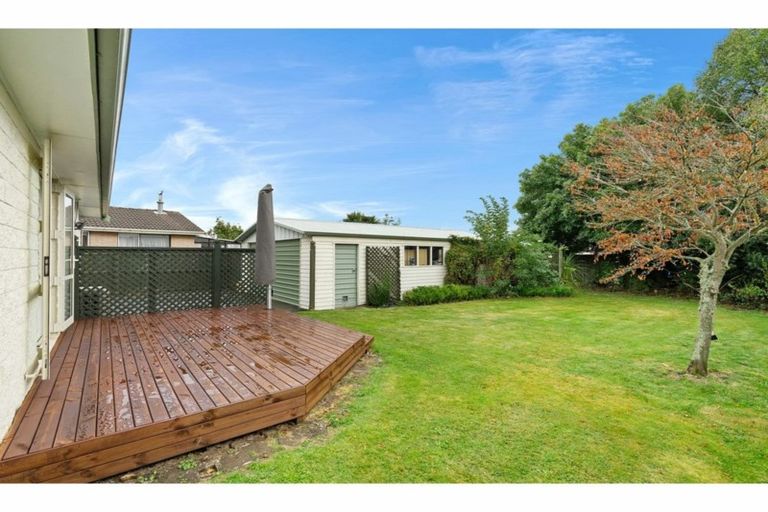 Photo of property in 36 Oakley Crescent, Hornby, Christchurch, 8042