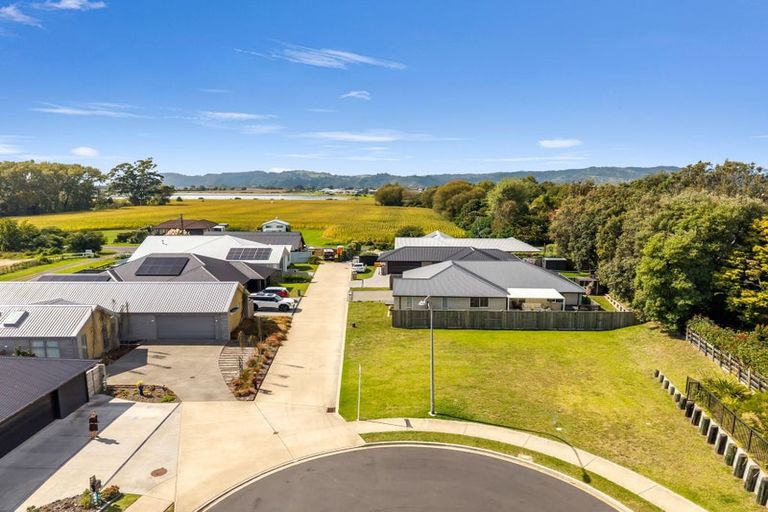 Photo of property in 2 Tara Iti Way, Coastlands, Whakatane, 3120