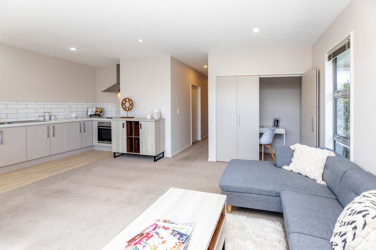 Photo of property in 11h Clarence Street South, Addington, Christchurch, 8024