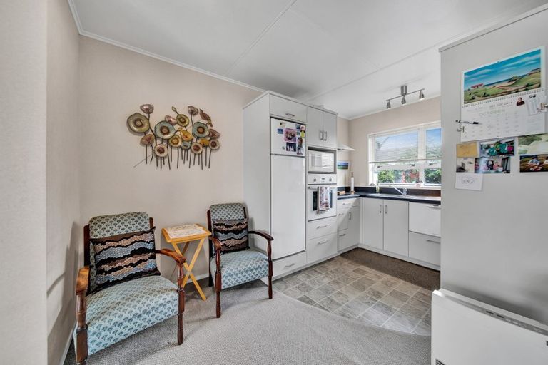 Photo of property in 21 Davidson Street, Hawera, 4610