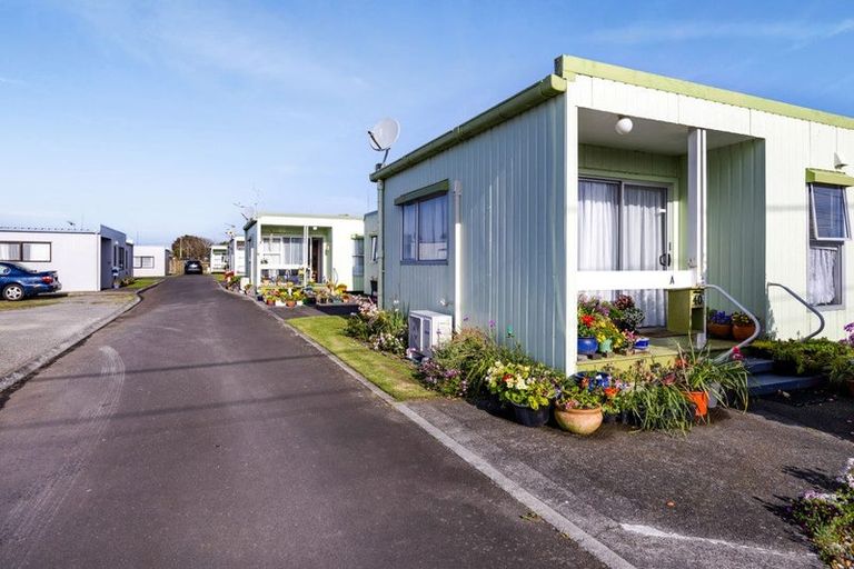 Photo of property in 40 Vogel Street, Hawera, 4610