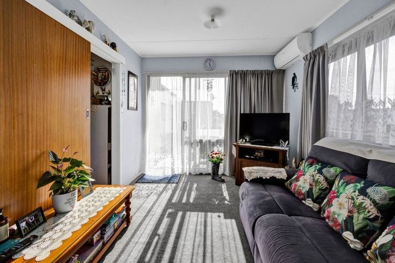 Photo of property in 40 Vogel Street, Hawera, 4610