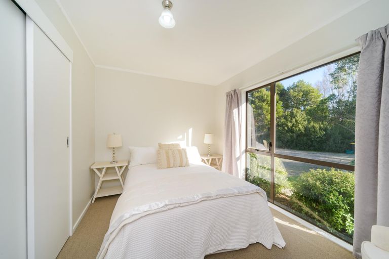 Photo of property in 5 Williams Road, Tokomaru, Palmerston North, 4474