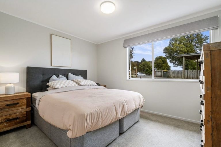 Photo of property in 57 Terra Nova Street, Glen Eden, Auckland, 0602