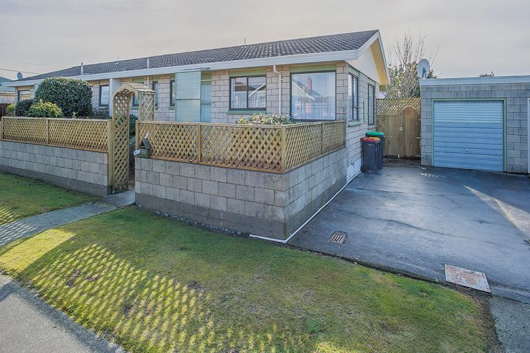Photo of property in 21 Rugby Street, Highfield, Timaru, 7910