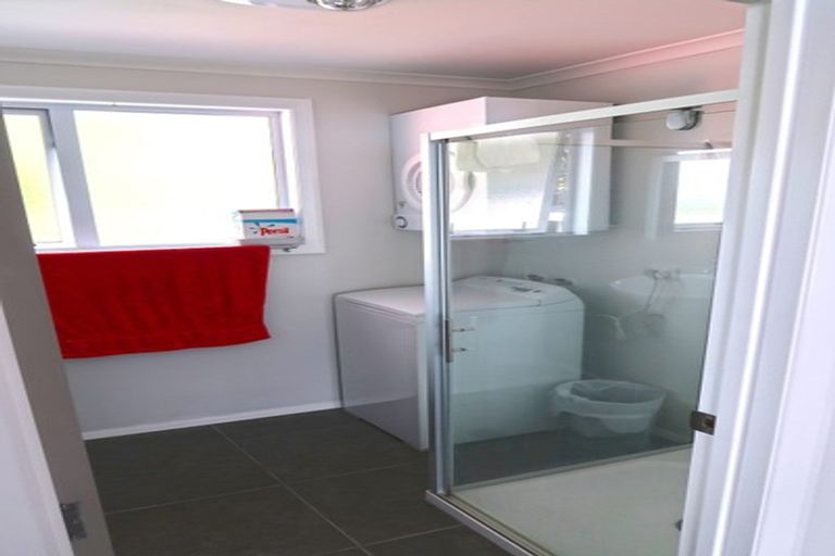 Photo of property in 28 Brecon Road, Stratford, 4332