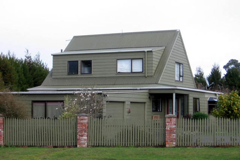 Photo of property in 99 Upper Plain Road, Masterton, 5810